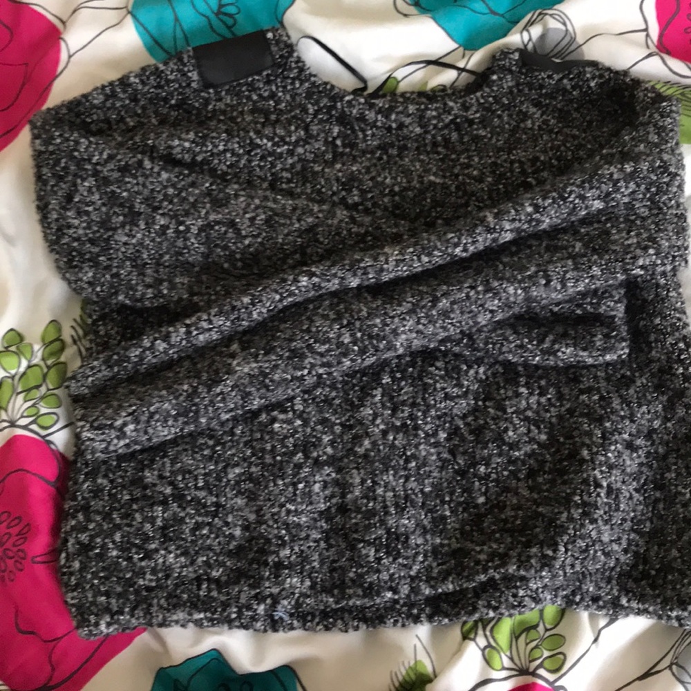 Black gray mixed sweater - Picture 1 of 2